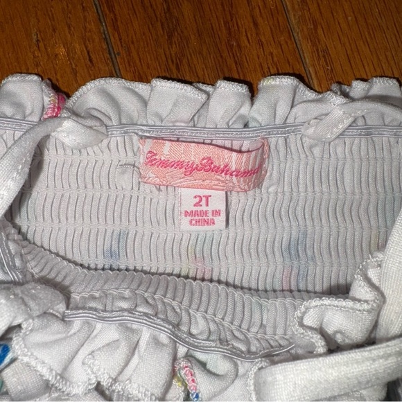 Tommy Bahama Toddler 2T Girls Smocked Hawaiian White Pull On Dress - Picture 6 of 6